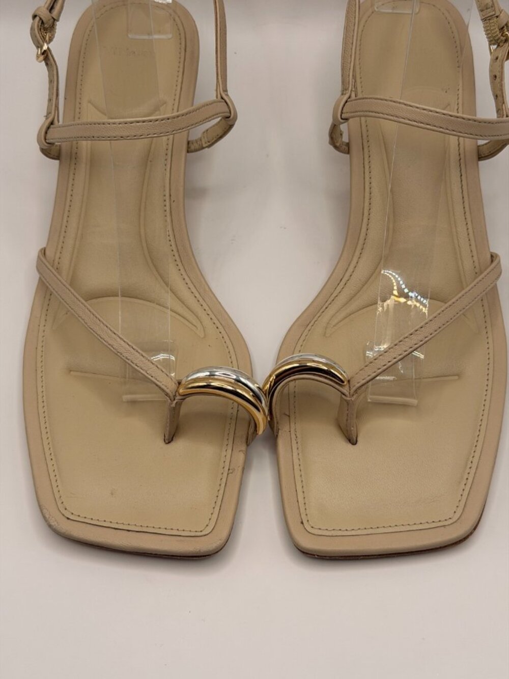 Vince Women Polli Birch Toe Ring Kitten Heel Sandal Sz 8.5 - Picture 3 of 13